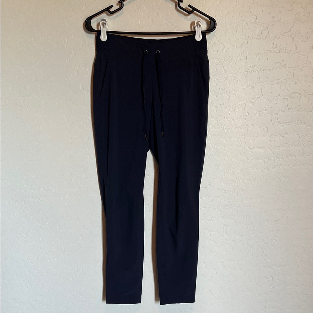 Women’s Navy Blue Athleta Ankle Pants